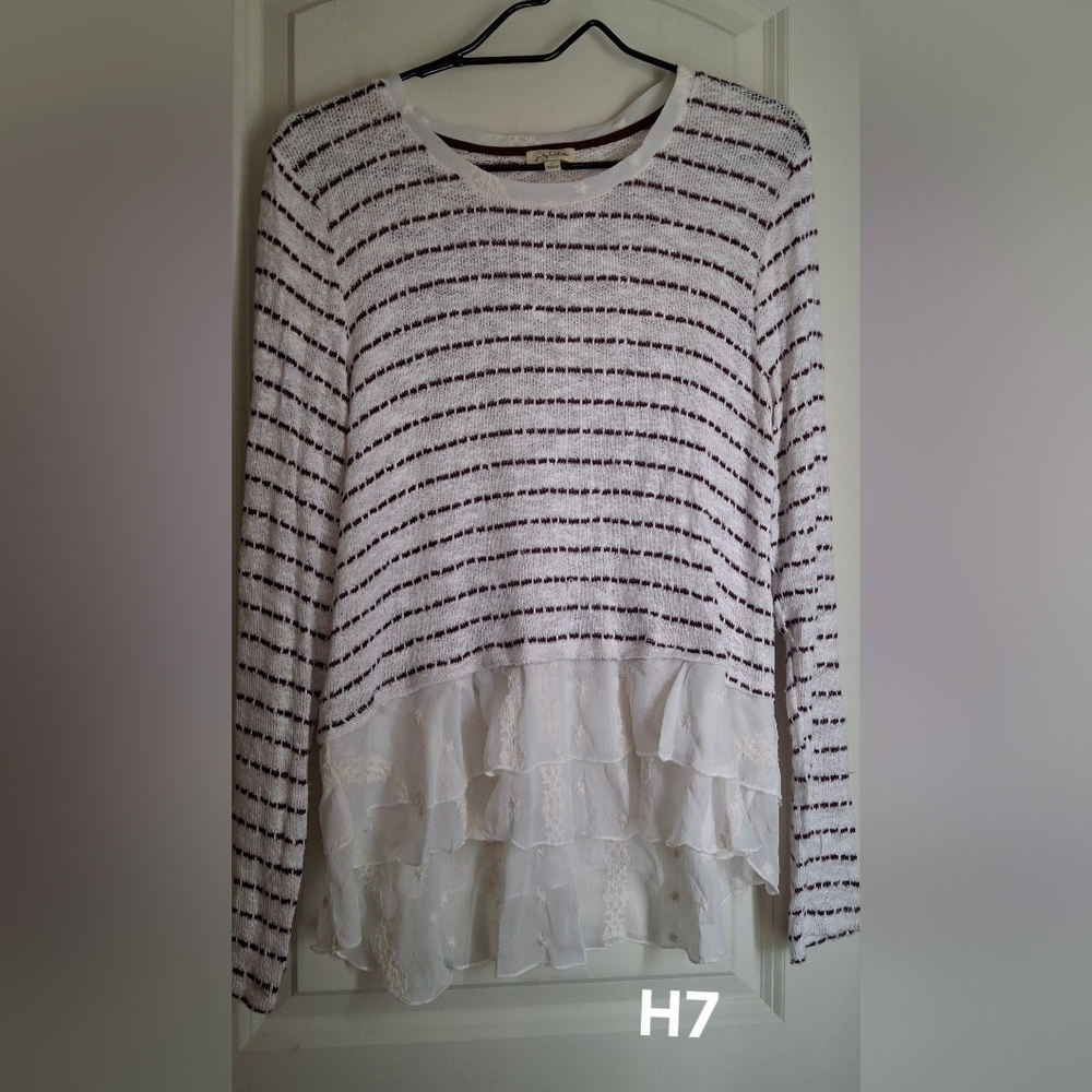 Lily‎ White Textured Striped A-Line Ruffle Sheer Embroidered Skirt Sz L ROMANTIC